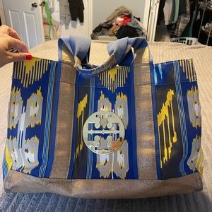 Tory Burch overnight bag / tote